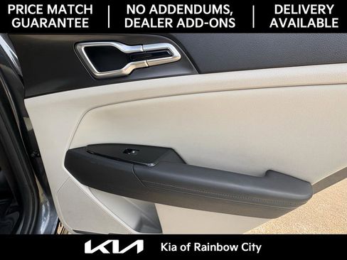 Used 2023 Kia Sportage EX FWD image 17