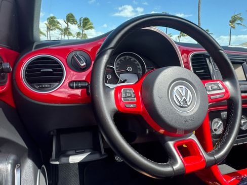 Used 2019 Volkswagen Beetle 2.0T S FWD image 15