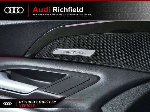 Used 2025 Audi Q5 Premium Plus w/ Premium Plus AWD/4WD image 28