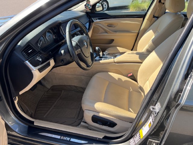 Used 2014 BMW 528i xDrive Sedan AWD/4WD image 2