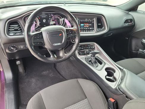Used 2022 Dodge Challenger R/T Scat Pack RWD image 18