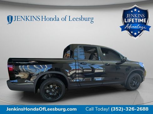 New 2026 Honda Ridgeline Black Edition image 2