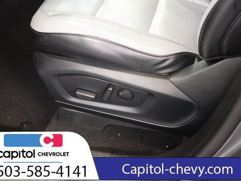 Used 2021 Ford Explorer XLT w/ Equipment Group 202A AWD/4WD image 14