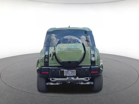New 2026 Land Rover Defender 110 X-Dynamic SE AWD/4WD image 6