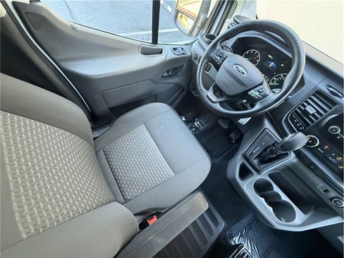 Used 2021 Ford Transit 350 XLT RWD image 7