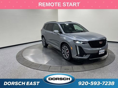 Used 2024 Cadillac XT6 Sport image 3