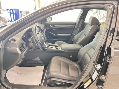 Used 2022 Honda Accord Sport image 17
