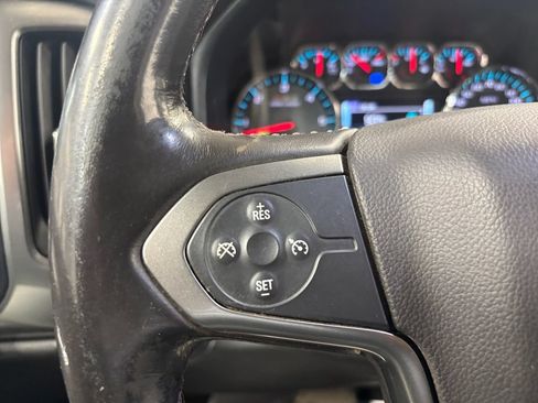 Used 2018 Chevrolet Silverado 1500 LT w/ All Star Edition AWD/4WD image 30