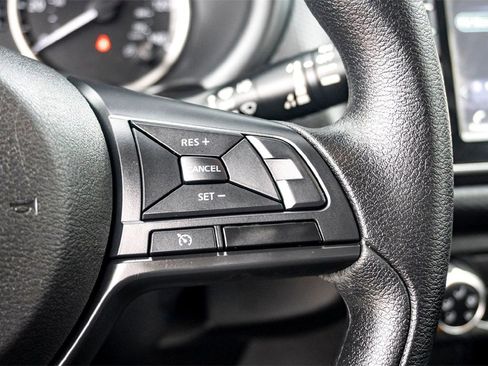 Used 2025 Nissan Kicks Play S image 20