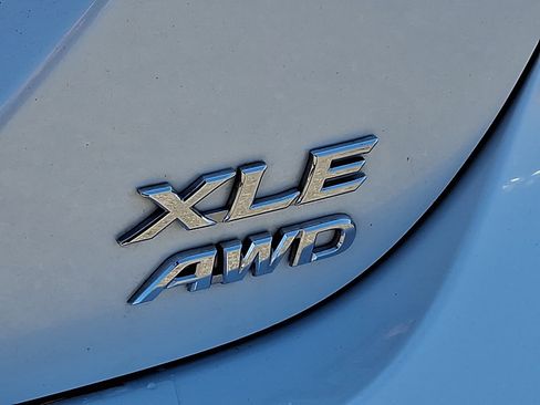 Used 2024 Toyota Camry XLE w/ Cold Weather Package AWD/4WD image 30