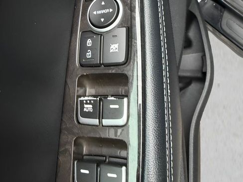 Used 2018 Kia Sorento L image 20