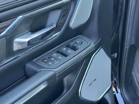 Used 2025 RAM 1500 Laramie w/ Night Edition image 18
