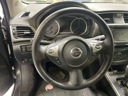 Used 2018 Nissan Sentra SV FWD image 10