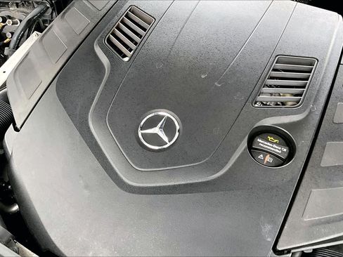 Used 2022 Mercedes-Benz S 580 4MATIC Sedan image 32