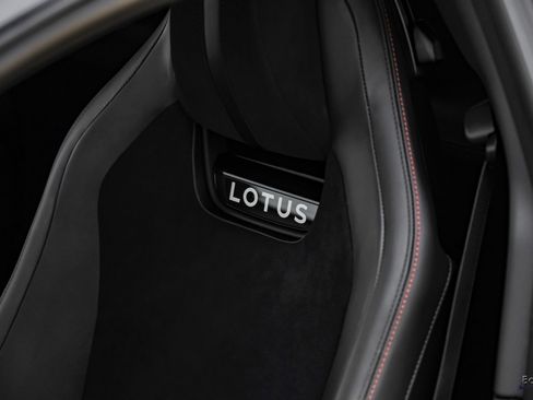 Used 2024 Lotus Emira First Edition image 41