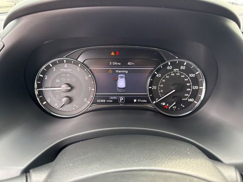 Used 2021 INFINITI QX80 Sensory w/ All-Season Package image 34