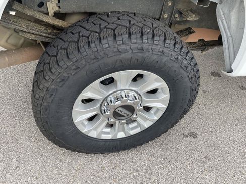 Used 2021 Ford F250 XLT w/ XLT Value Package AWD/4WD image 36