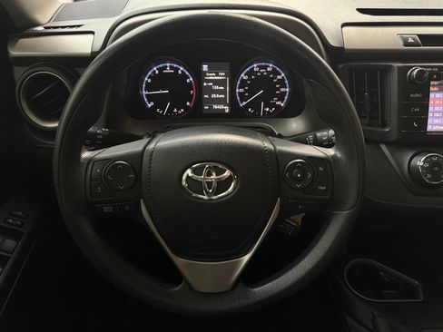 Used 2017 Toyota RAV4 LE FWD image 19