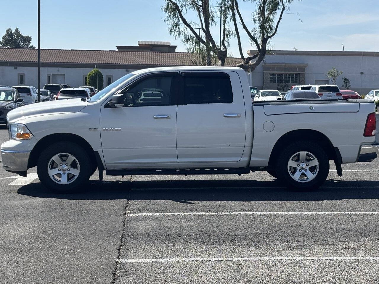 Used 2009 Dodge Ram 1500 Truck SLT w/ Light Group AWD/4WD image 4