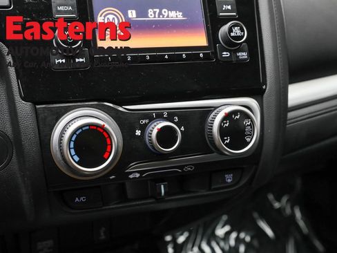 Used 2020 Honda Fit LX image 18