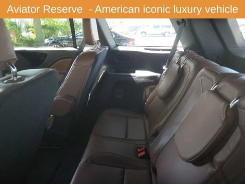 Used 2025 Lincoln Aviator Reserve w/ Illumination Package RWD image 11