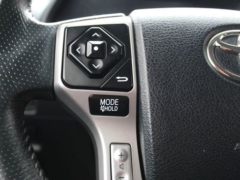 Used 2015 Toyota 4Runner SR5 image 26