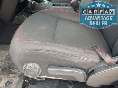 Used 2023 Jeep Gladiator Rubicon w/ LED Lighting Group AWD/4WD image 14