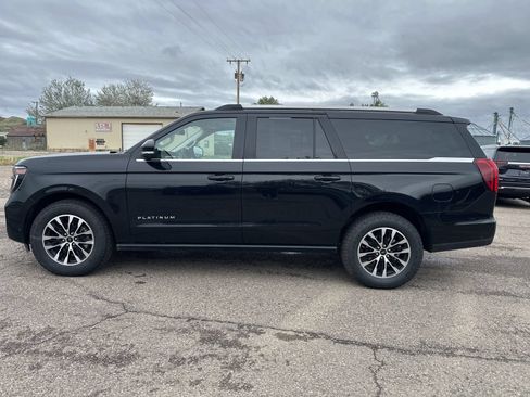 Used 2025 Ford Expedition Max Platinum AWD/4WD image 6
