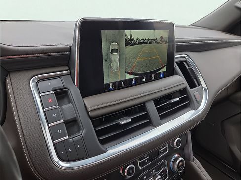Used 2022 GMC Yukon SLT w/ SLT Premium Package AWD/4WD image 18