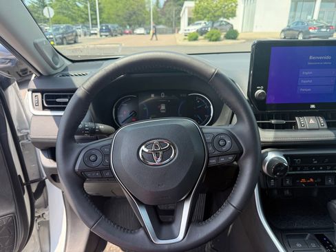Used 2024 Toyota RAV4 XLE Premium w/ Weather Package AWD/4WD image 18