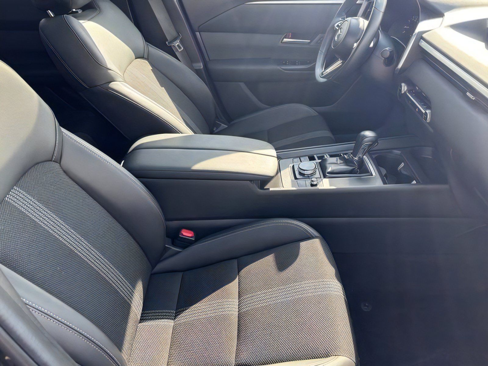 Used 2026 MAZDA CX-50 AWD 2.5 S w/ Preferred Pkg image 33