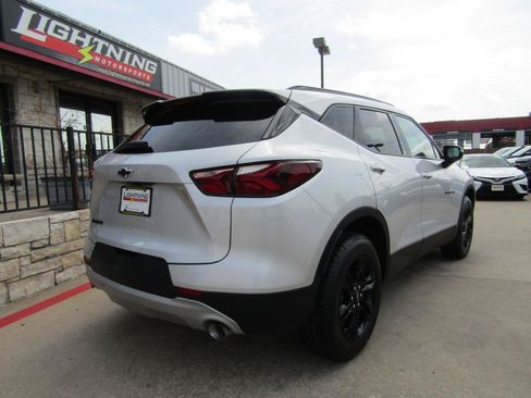 Used 2020 Chevrolet Blazer LT FWD image 4