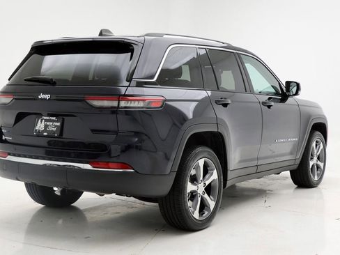 Used 2024 Jeep Grand Cherokee Limited 4xe image 8