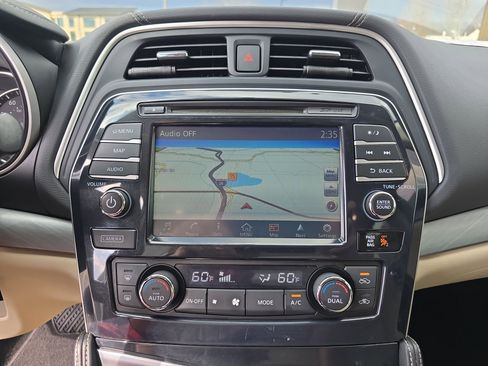 Used 2017 Nissan Maxima 3.5 SL image 26