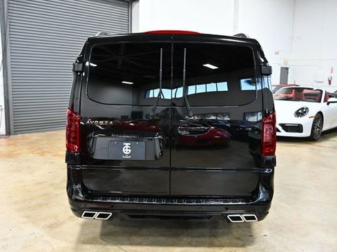 Used 2023 Mercedes-Benz Metris Passenger image 22