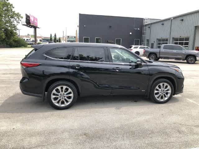 Used 2023 Toyota Highlander Limited AWD/4WD image 7