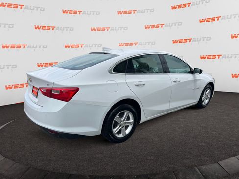 Used 2024 Chevrolet Malibu LT FWD image 5