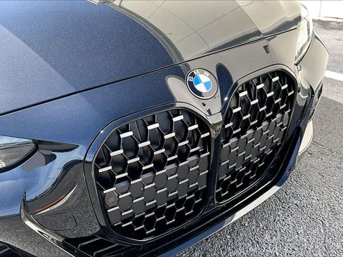 Certified 2024 BMW 430i Coupe w/ M Sport Package RWD image 29