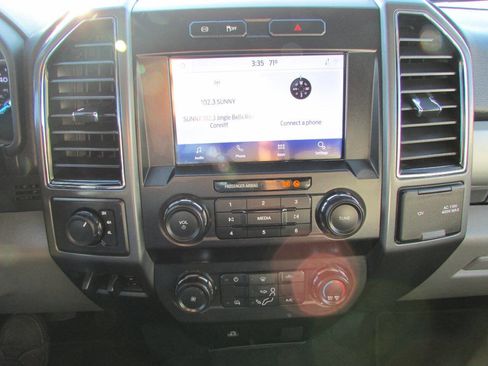 Used 2022 Ford F250 XLT image 24