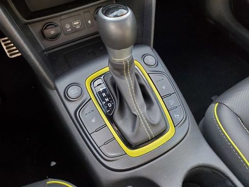 Used 2019 Hyundai Kona Ultimate image 23