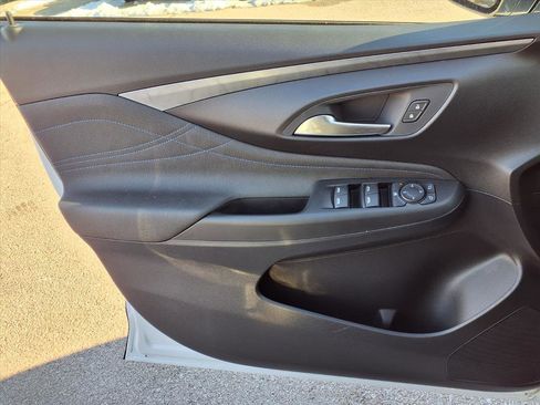 New 2026 Buick Envista Sport Touring w/ Convenience I Package image 12