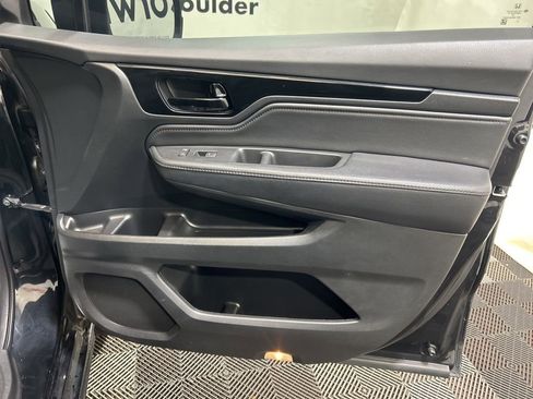 Used 2022 Honda Odyssey Touring image 12