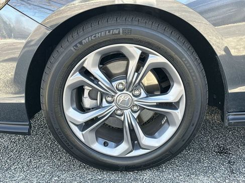 Used 2024 Honda Accord EX image 10