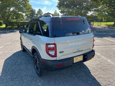 Used 2025 Ford Bronco Sport Outer Banks w/ Outer Banks Tech Package+ AWD/4WD image 8