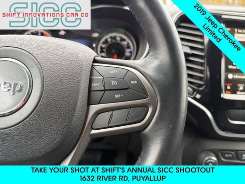 Used 2019 Jeep Cherokee Limited image 13