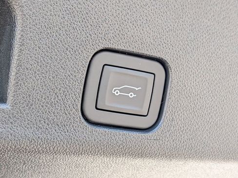 New 2026 GMC Acadia AT4 AWD/4WD image 31
