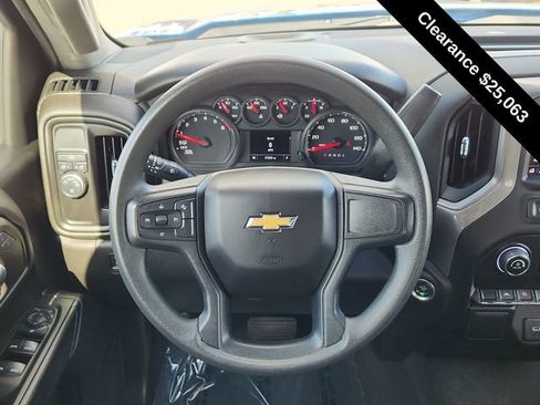 Used 2022 Chevrolet Silverado 1500 Custom image 31