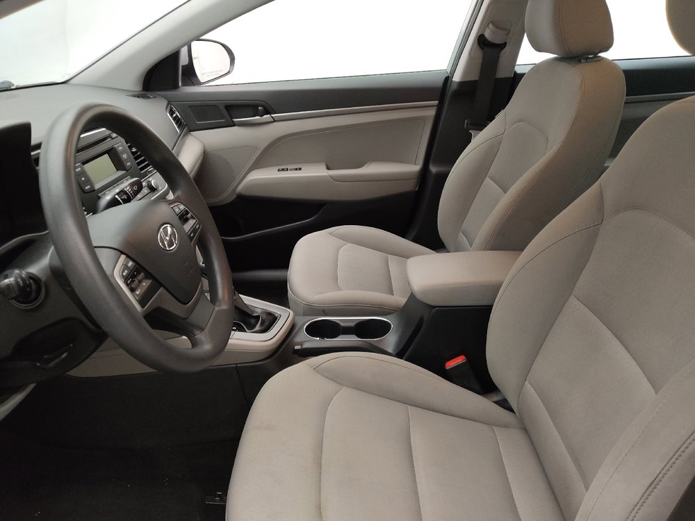 Used 2017 Hyundai Elantra SE FWD image 17