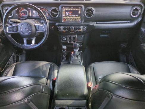 Used 2021 Jeep Wrangler Unlimited Sahara image 16