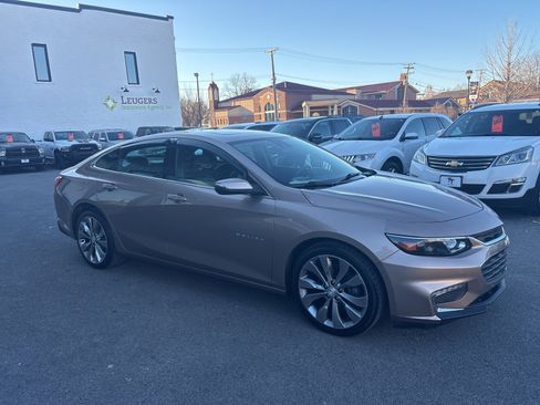 Used 2018 Chevrolet Malibu Premier w/ Premier Sun and Wheel Package image 6
